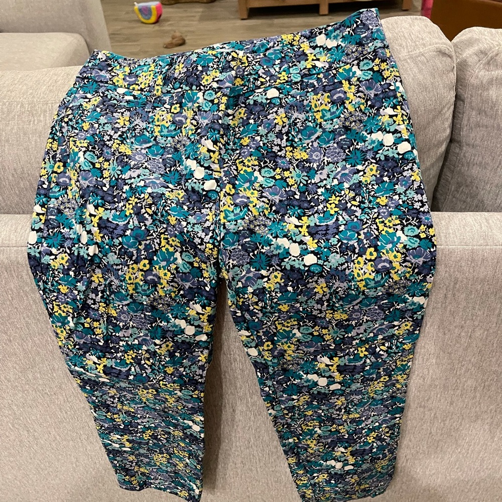 Loft crop pants